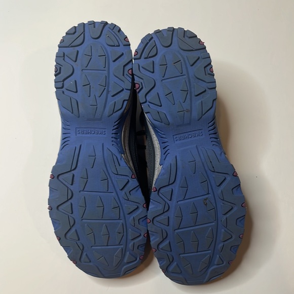 Skechers Hillcrest Athletic Sneakers - Picture 3 of 5